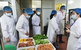 嚴格落實學校主體責任，堅決筑牢食品安全防線