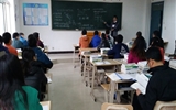 讓青年教師在聽課中收獲、在評(píng)課中成長(zhǎng)