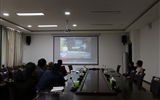 行政第二黨支部組織觀看“以折達(dá)公路問題為案例”警示片，努力推進(jìn)作風(fēng)建設(shè)年教育活動