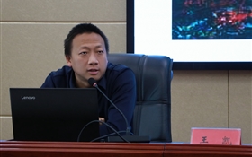 學(xué)校舉辦鑄牢中華民族共同體意識專題宣講報告會